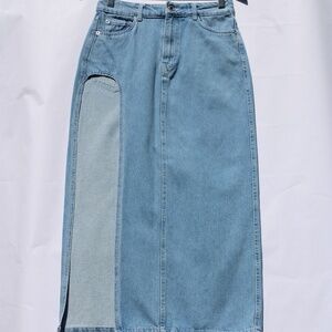 Bershka Light Wash Denim Midi Skirt with Side Panel – Size 36 (Approx US 4)